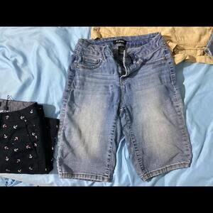 Shorts lot